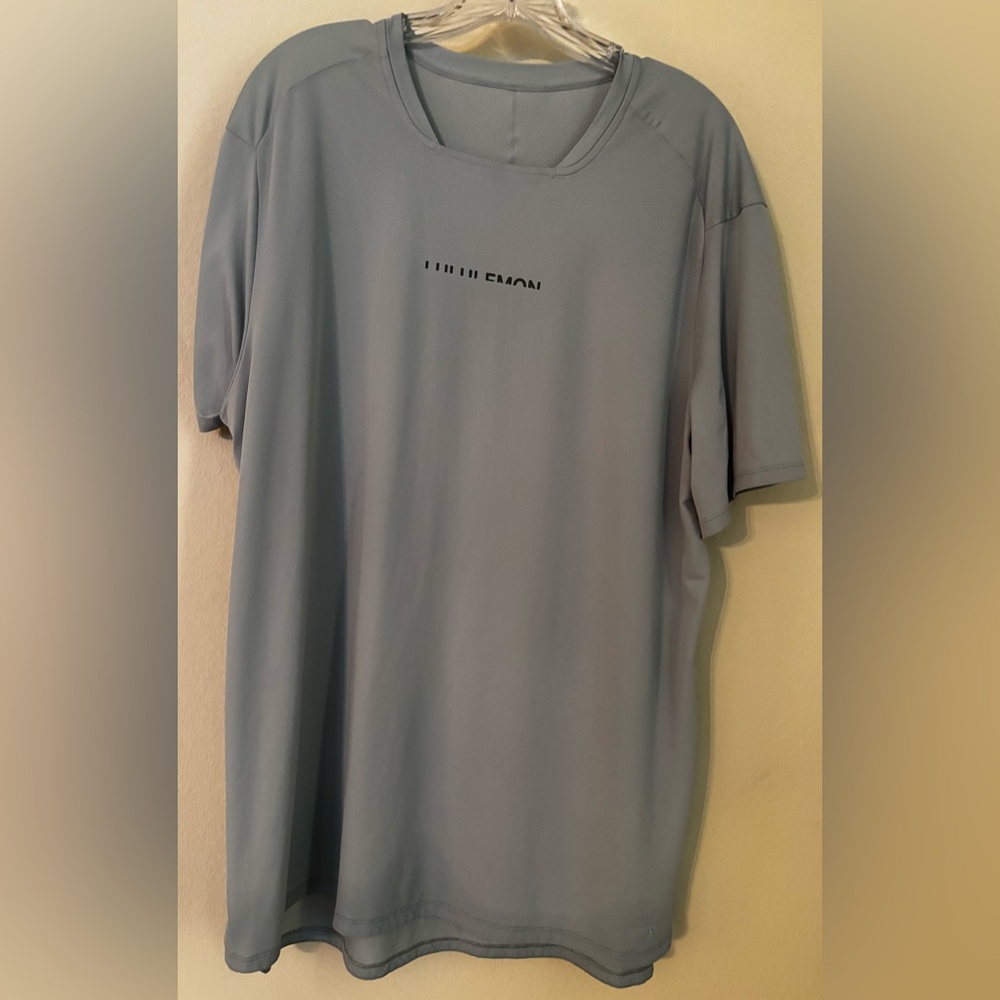 Lululemon Square-Neck Run Short Sleeve
  Men's Short Sleeve Tee XL